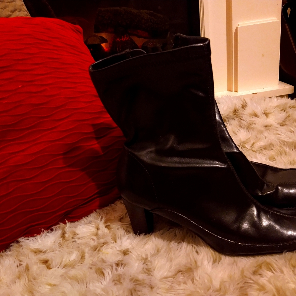 Dark brown charlotte booties